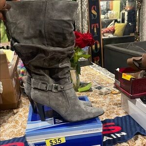 White Mountain Gray Heeled Boots